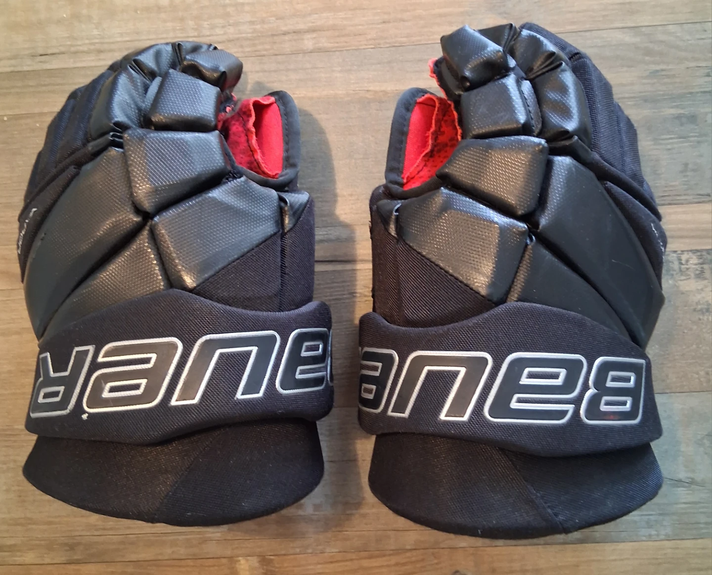 Bauer Hockey Gloves