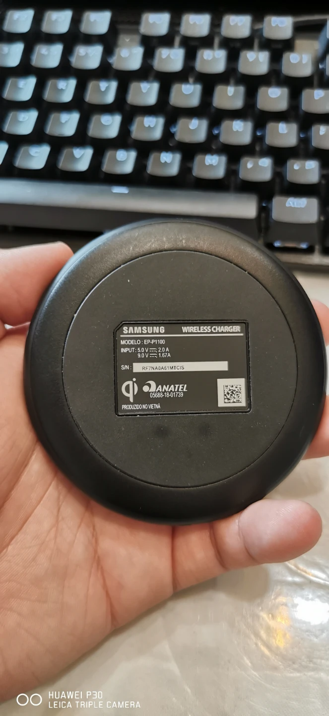 Samsung Wireless Fast Charger EP-P1100 - photo 2