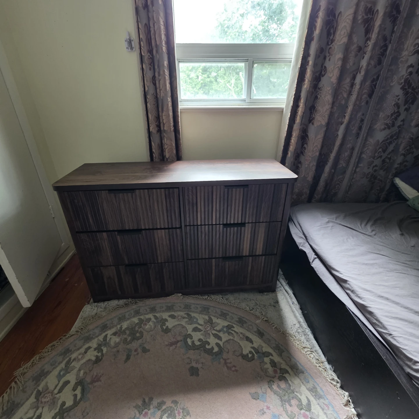 Modern fluted style 6 drawer dresser - photo 2