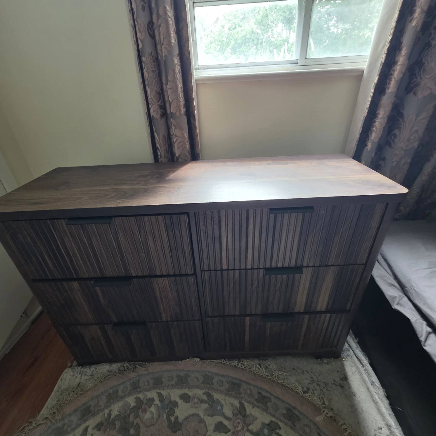 Modern fluted style 6 drawer dresser - photo 3
