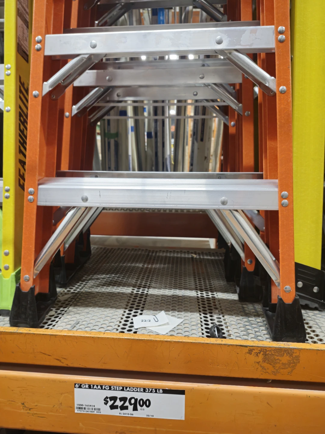 Featherlite 6' Step Ladder - photo 2
