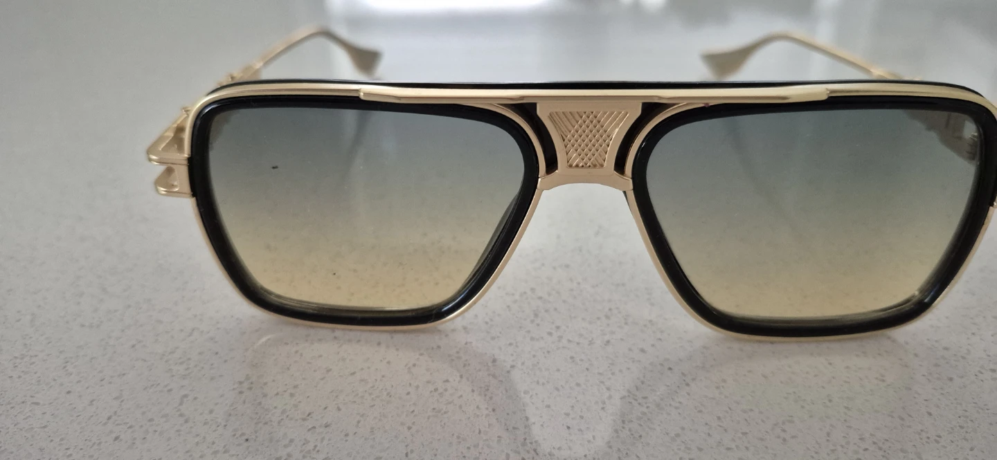 Sun glasses - photo 2