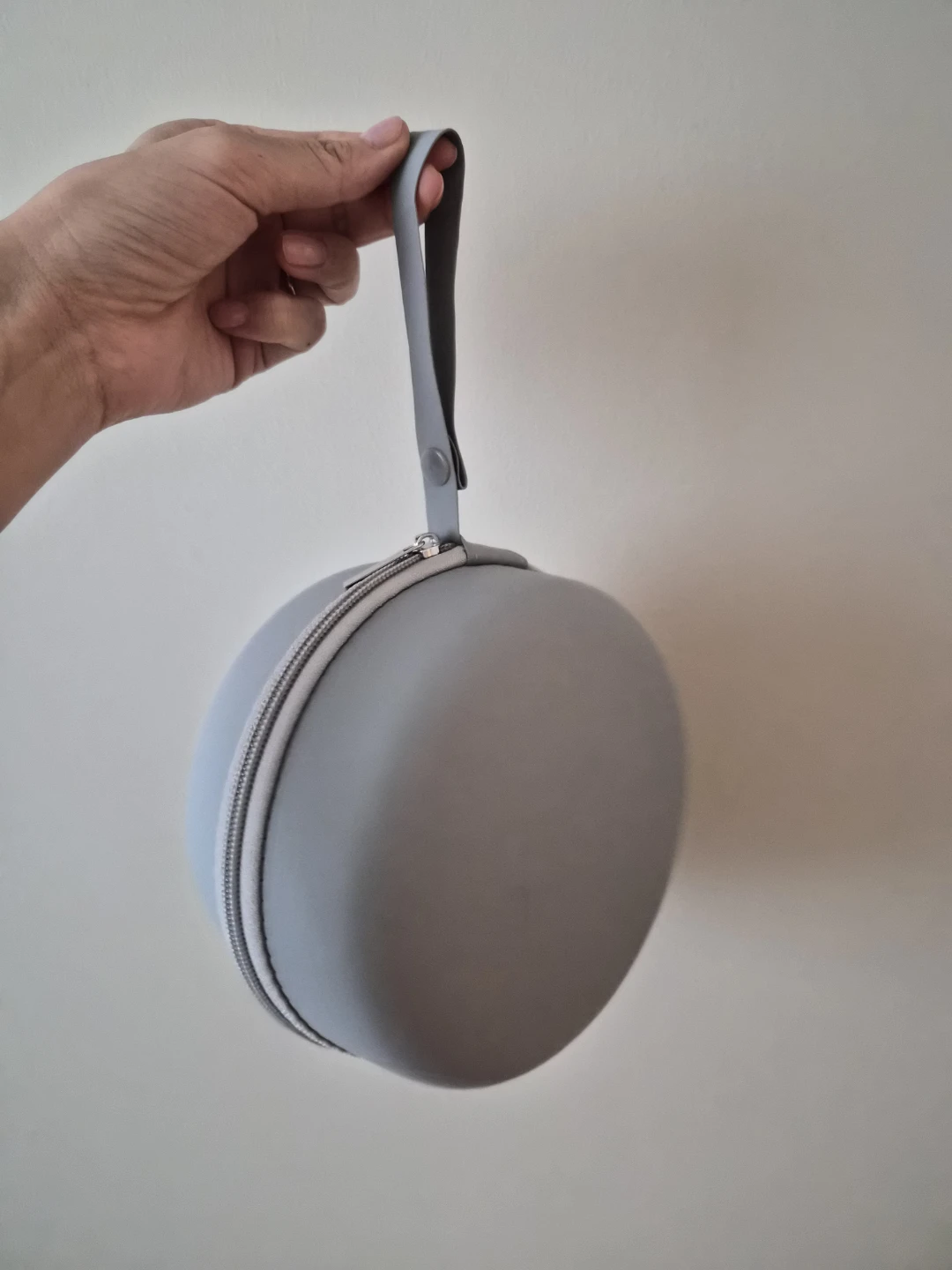 Travel Neck Pillow with Case - photo 2