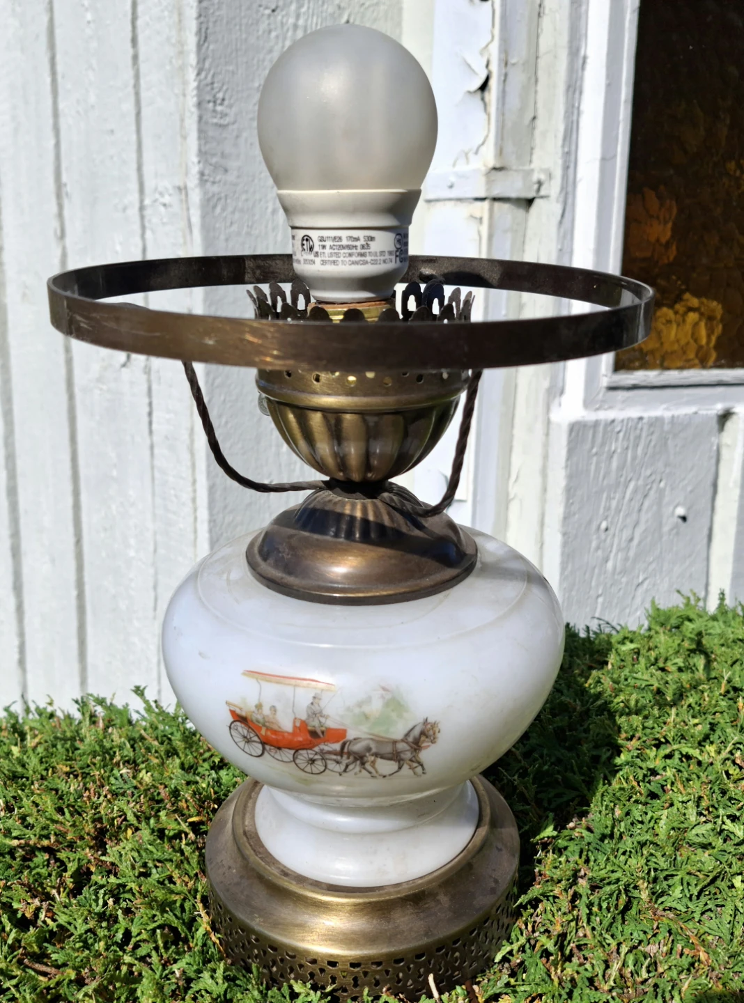 Vintage Style Oil Lamp Style Table Lamp
