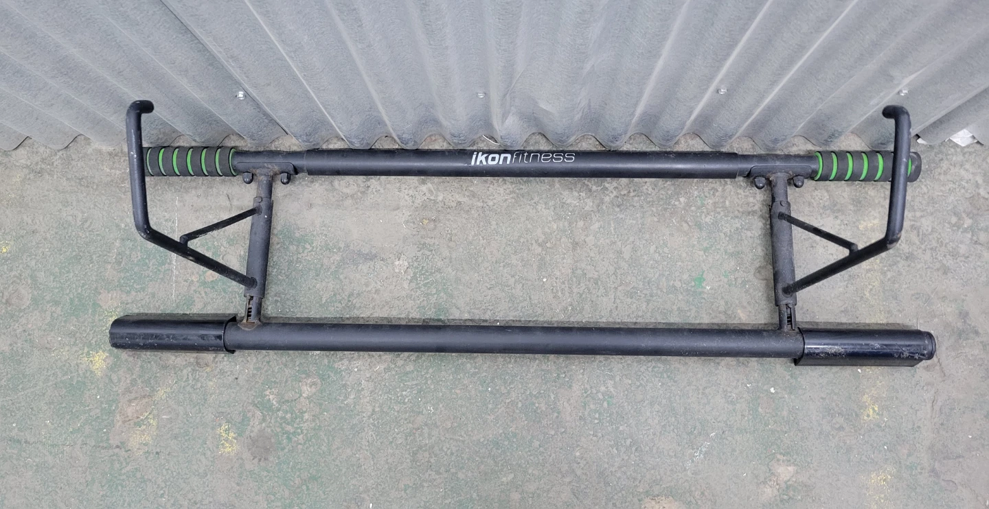 IKON fitness Doorway Pull Up Bar