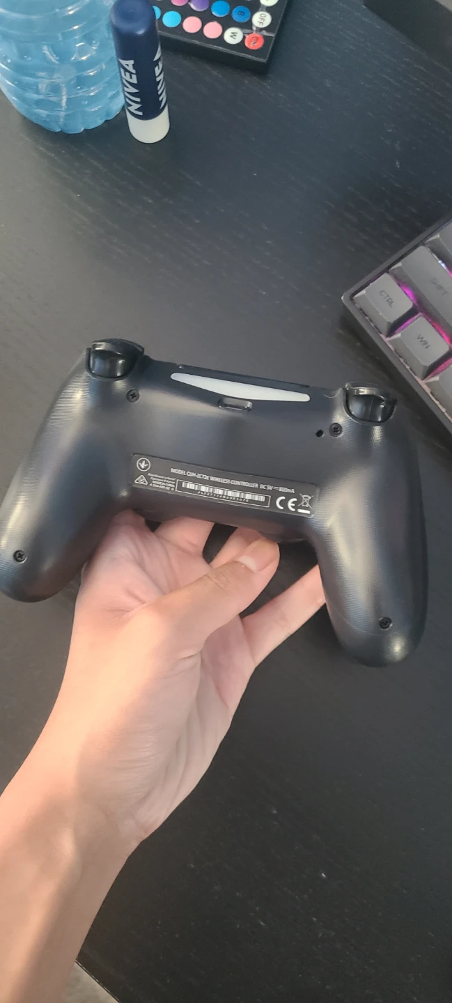 Sony DualShock 4 Wireless Controller - photo 3