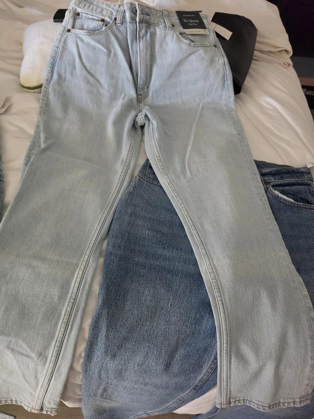 Abercrombie & Fitch Women's The Skinny High Rise Jeans