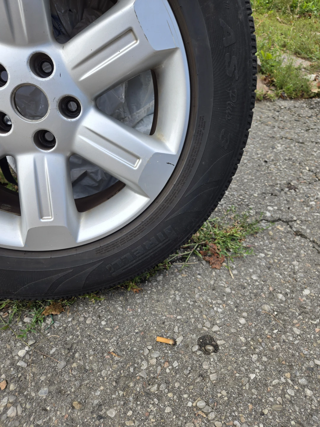 Tire and rims for sale. - photo 5