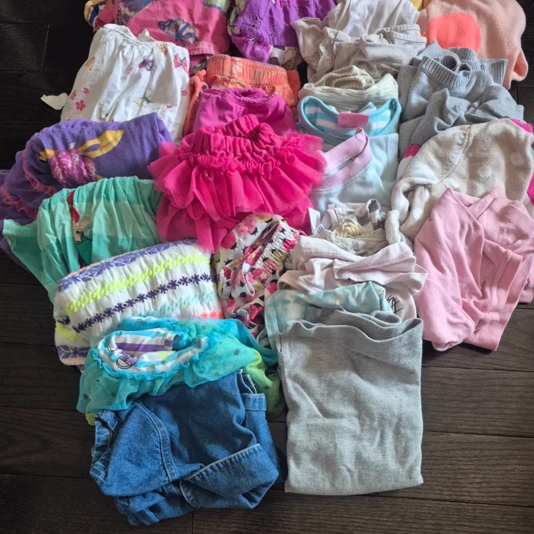 42pc Toddler Girls Summer Clothes Bundle - photo 3
