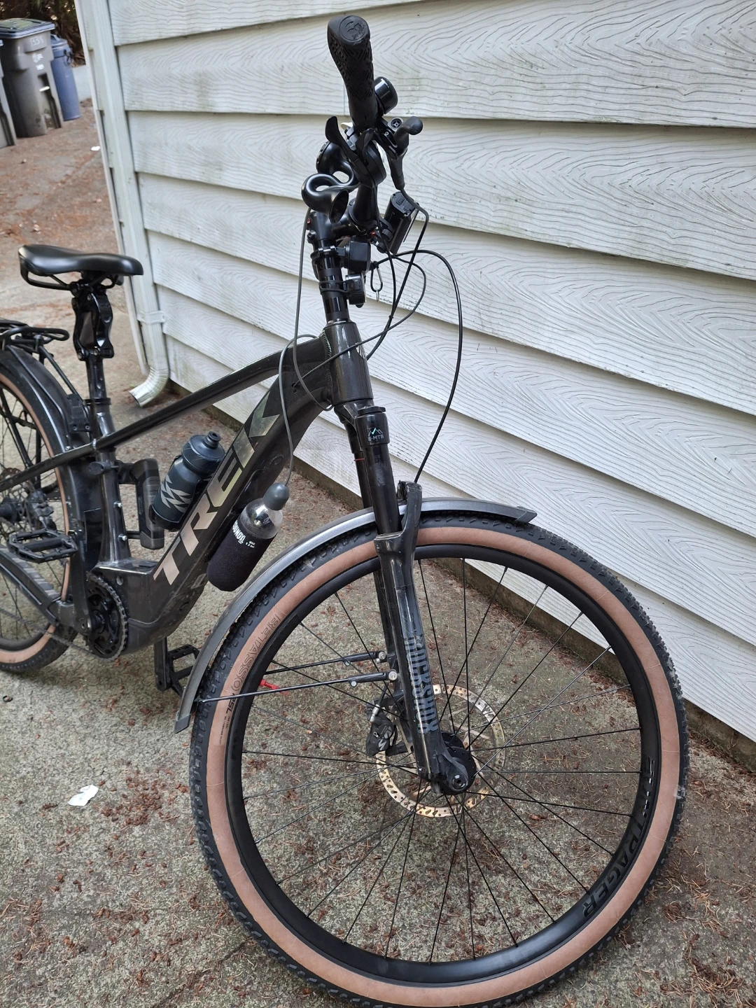 Trek Marlin 6 + electric bike - photo 4