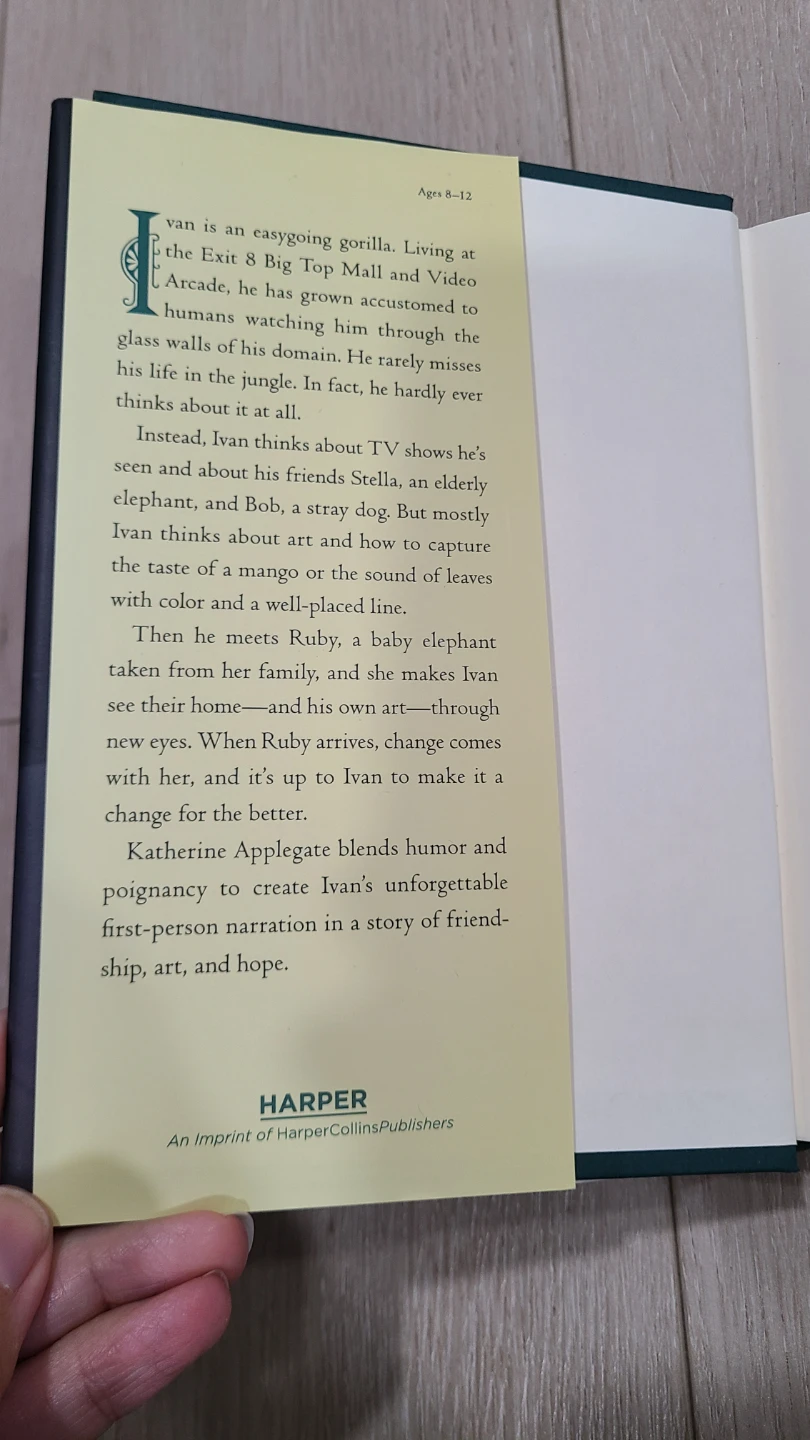 The One and Only Ivan by Katherine Applegate - Hardcover - photo 2