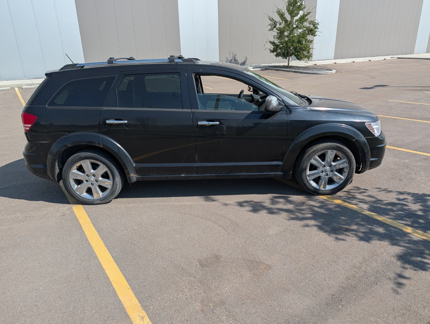 2009 Dodge Journey fully loaded awd 7 seater