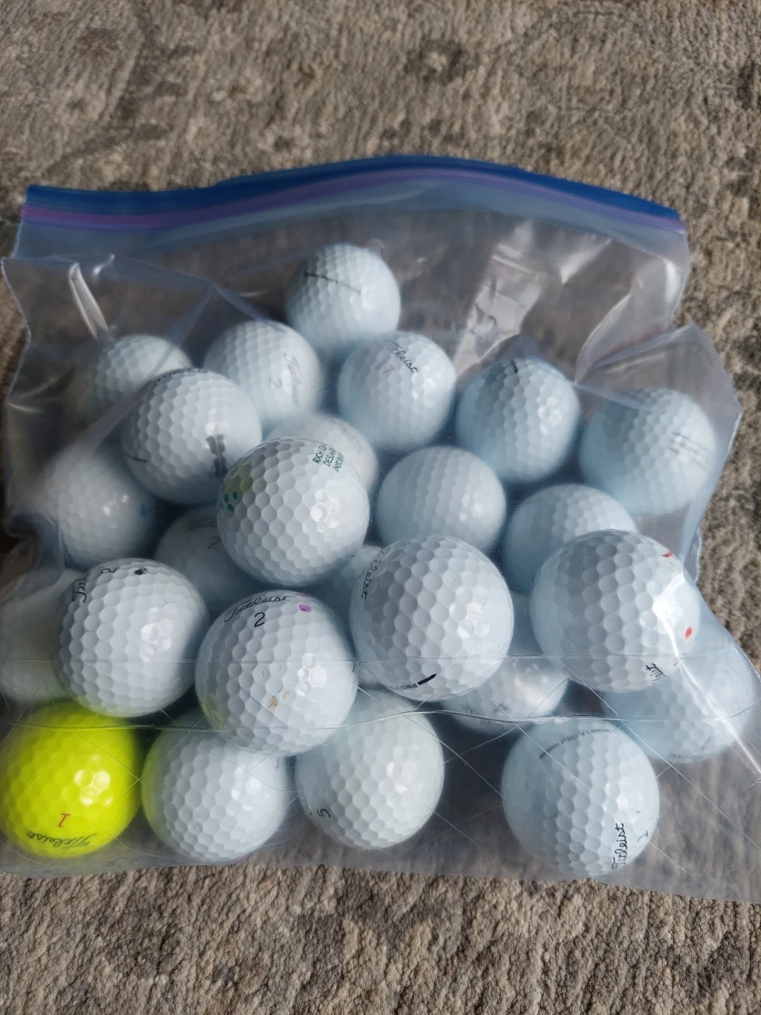 Titleist ProV1 Golf Balls (25 count) - Includes 1 Neon Yellow - photo 3