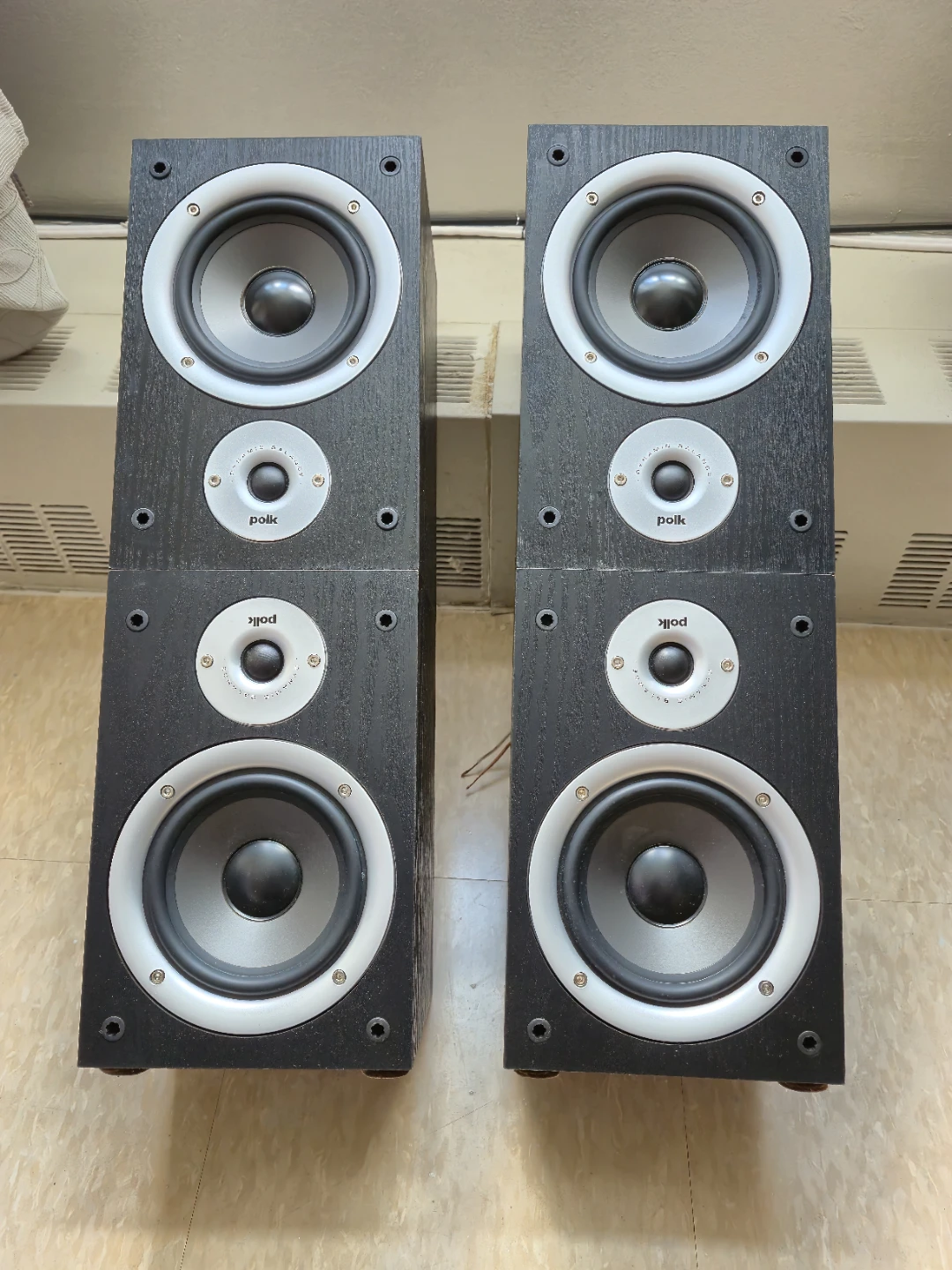 Polk Audio R150 Tower Speakers - photo 3