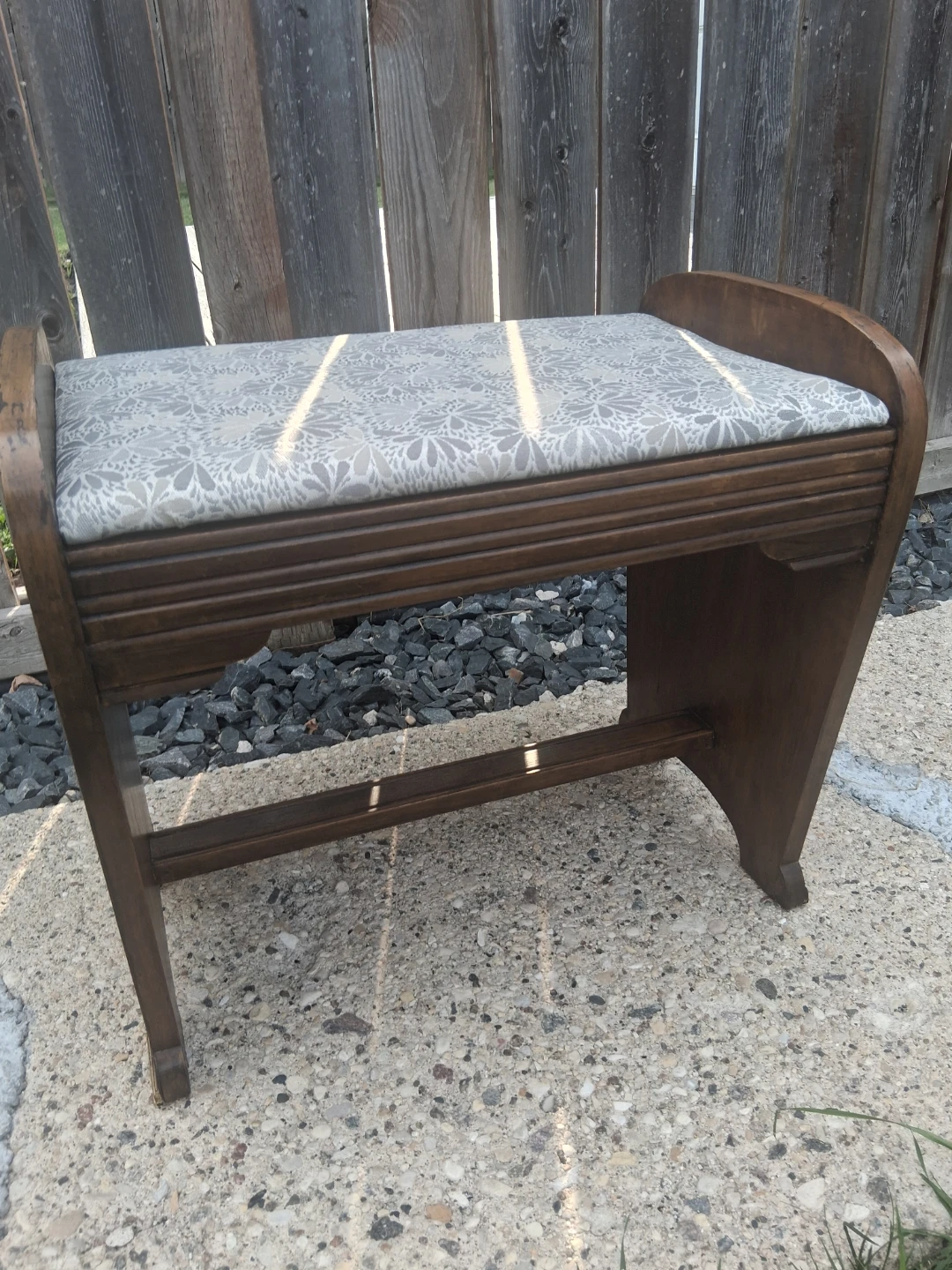 Vintage Upholstered Bench - photo 3
