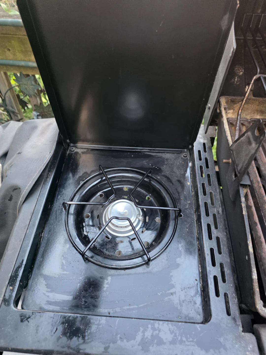 Broil King Propane BBQ with Side Burner - photo 3
