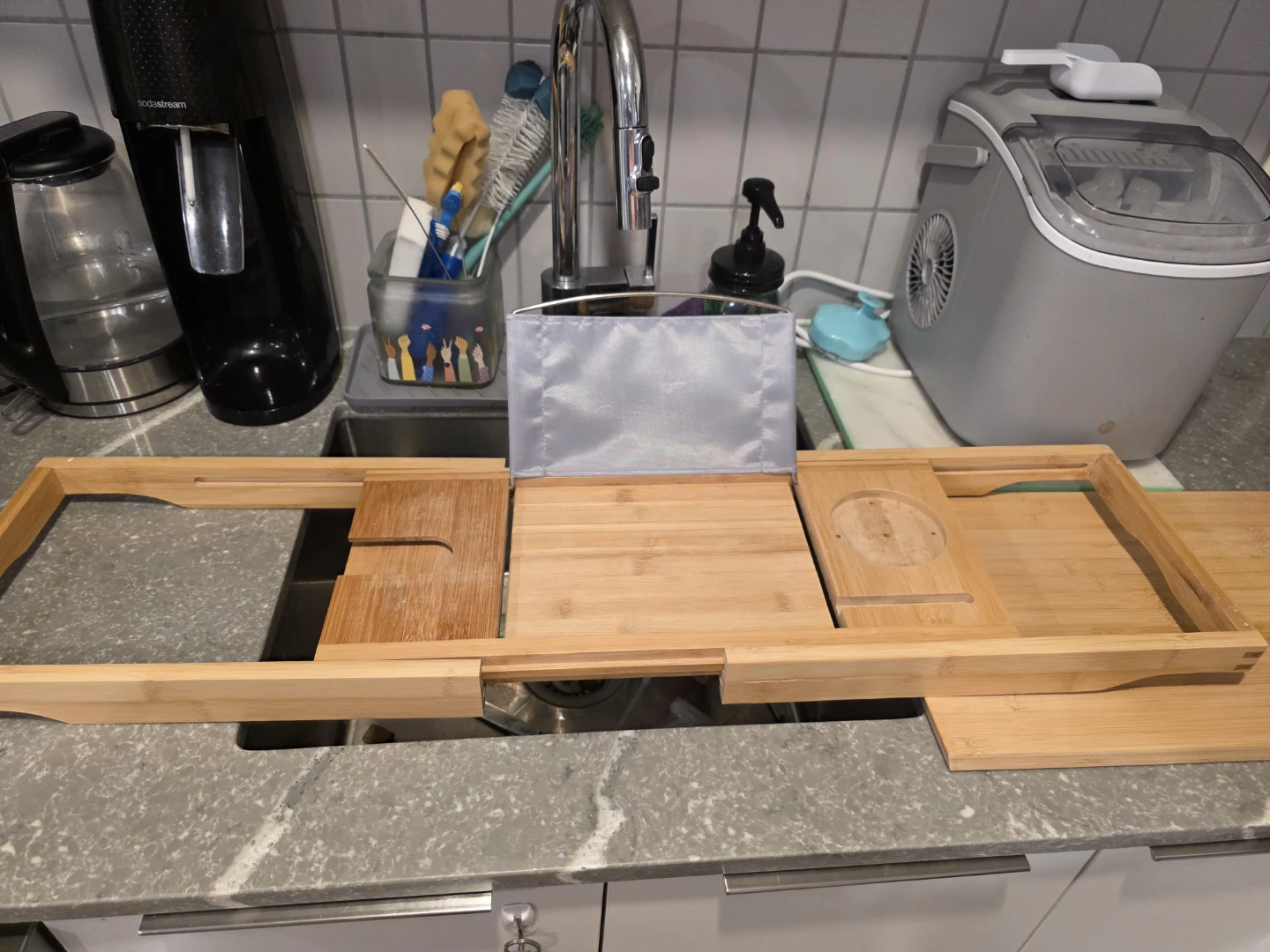 Bamboo Bathtub Tray Caddy - photo 2