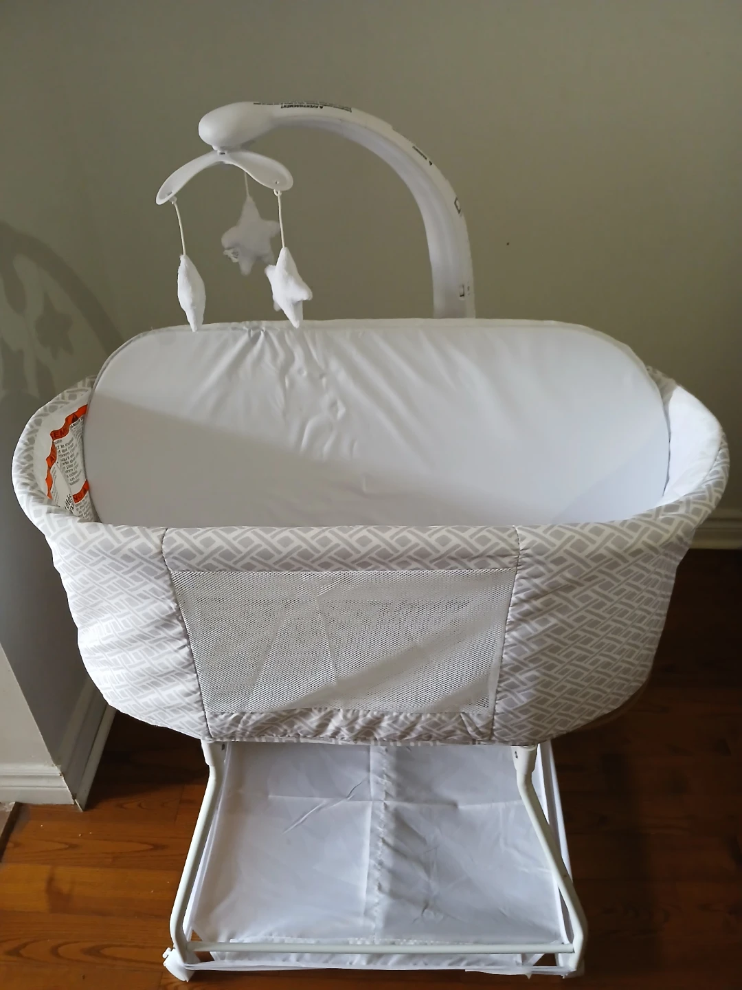 Graco Dream Suite Bassinet - photo 2