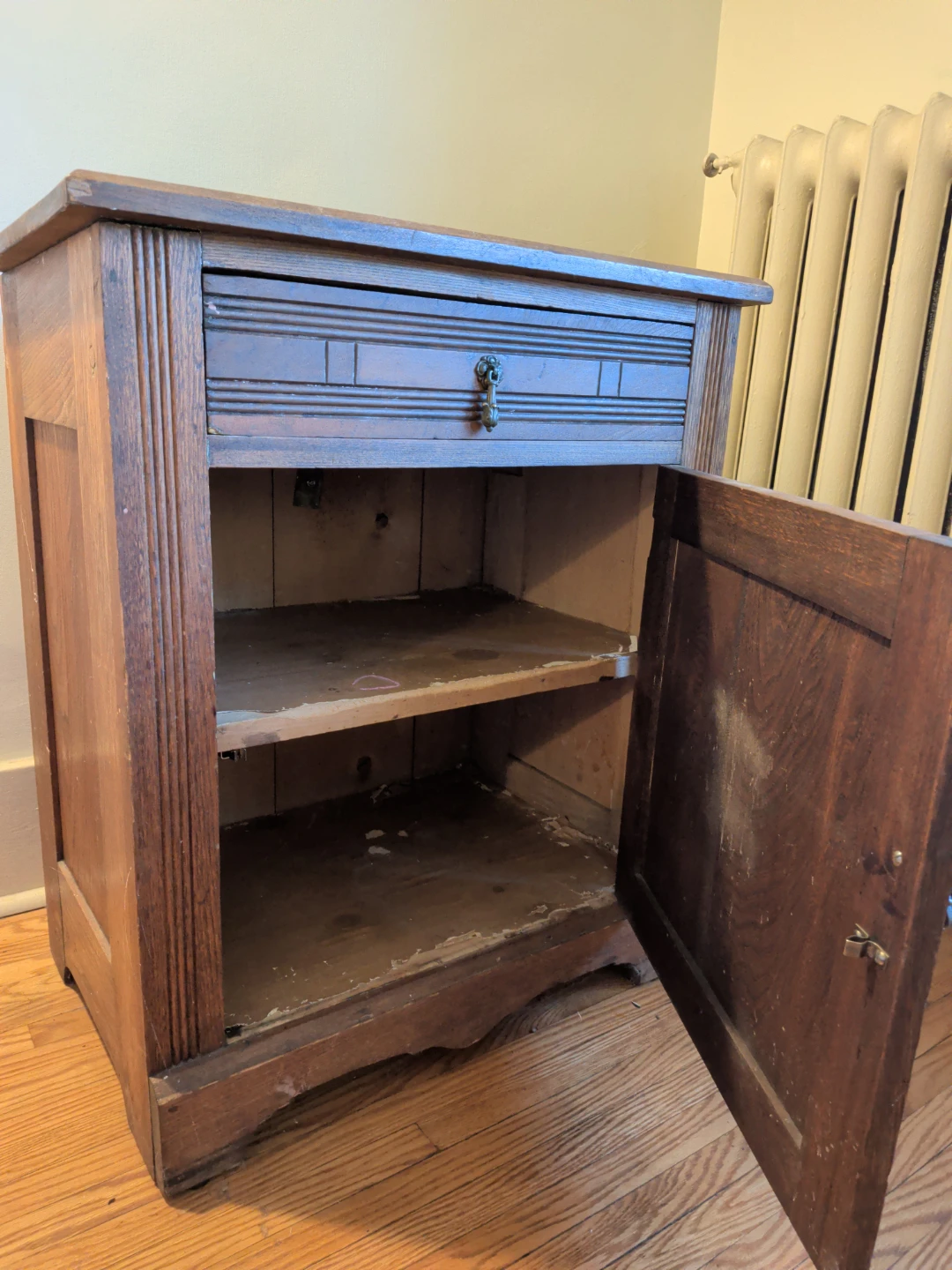 Vintage Wooden Nightstand / Cabinet - photo 3