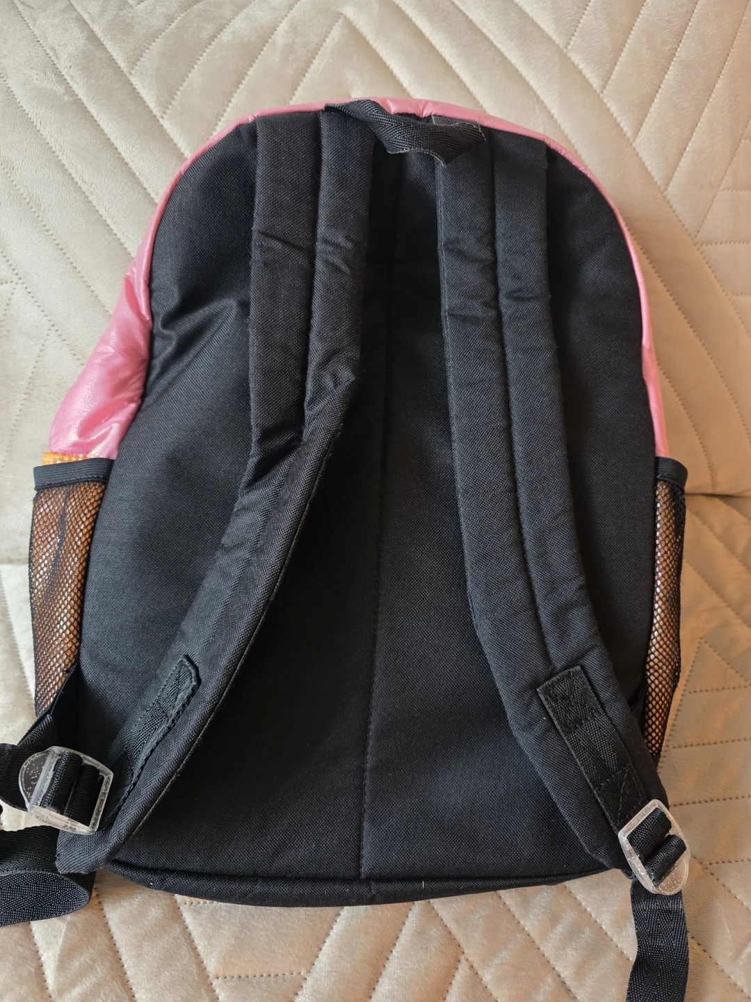 The Place Children's Backpack and Lunch Bag Set - photo 4