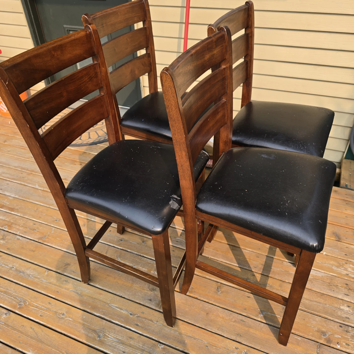 Set of 4 Wooden Bar Stools with Black Upholstery