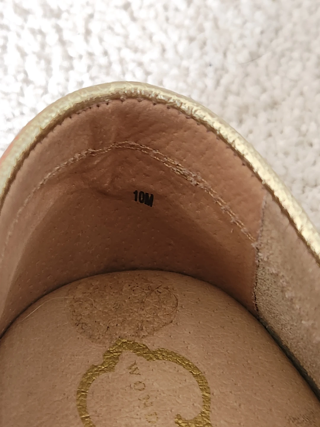 SoftMoc Women's Gold Loafers Size 10M - photo 5