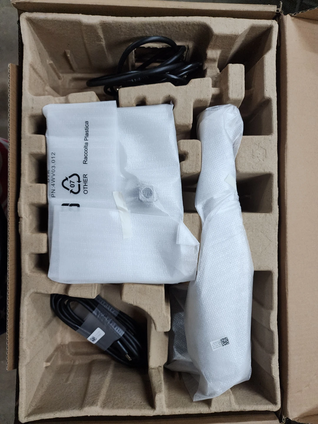 Dell P2222H 22" Full HD 1080P Monitor - photo 3