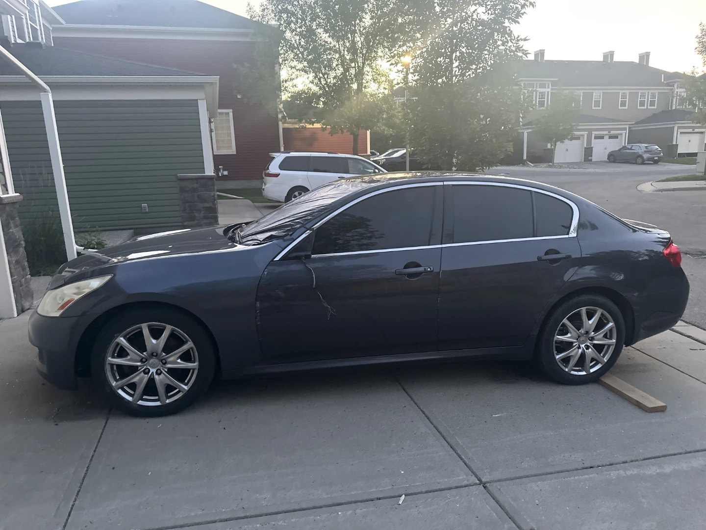Infiniti G37x Sedan - Price is negotiable - photo 5