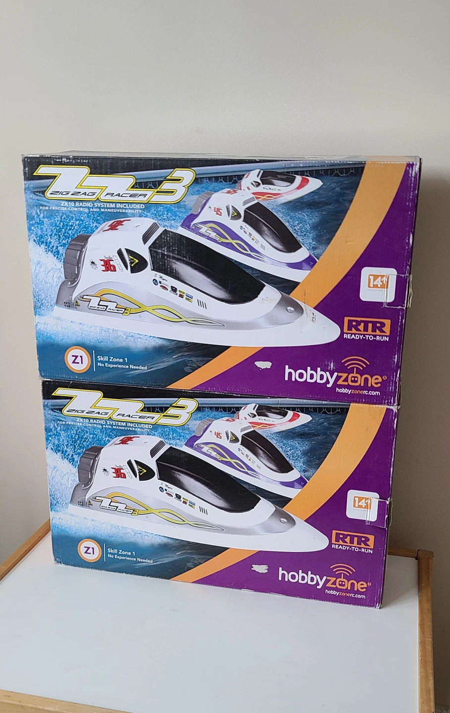 2 x RC Boats Zig Zag Racer III - Excellent Condition in Boxes! - photo 2