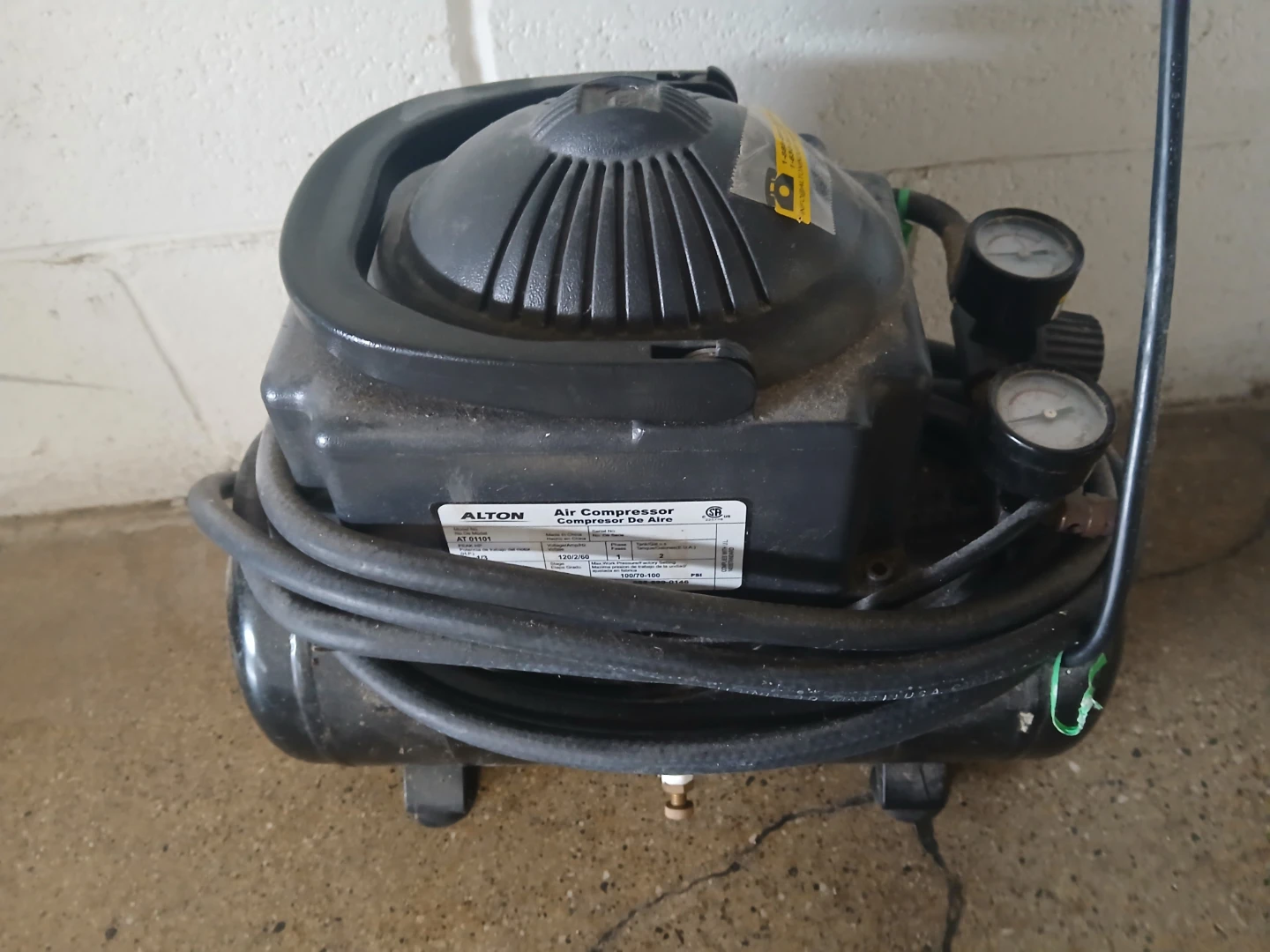 Small 2 galons compressor like new - photo 3