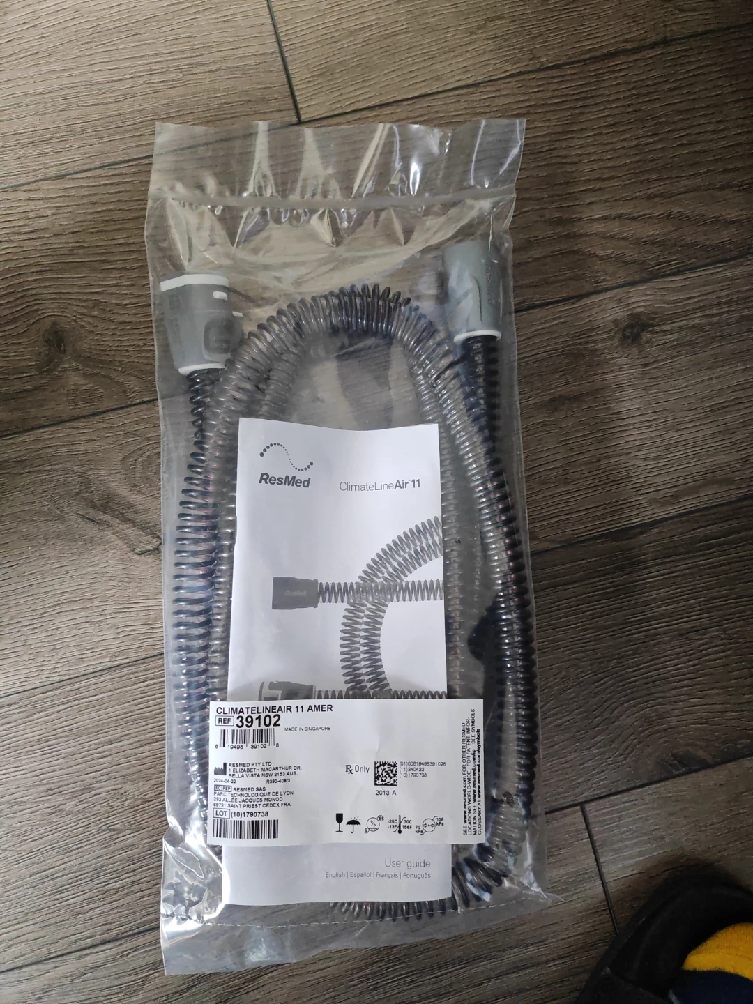 ResMed AirTouch N20 Medium CPAP Mask System - photo 3