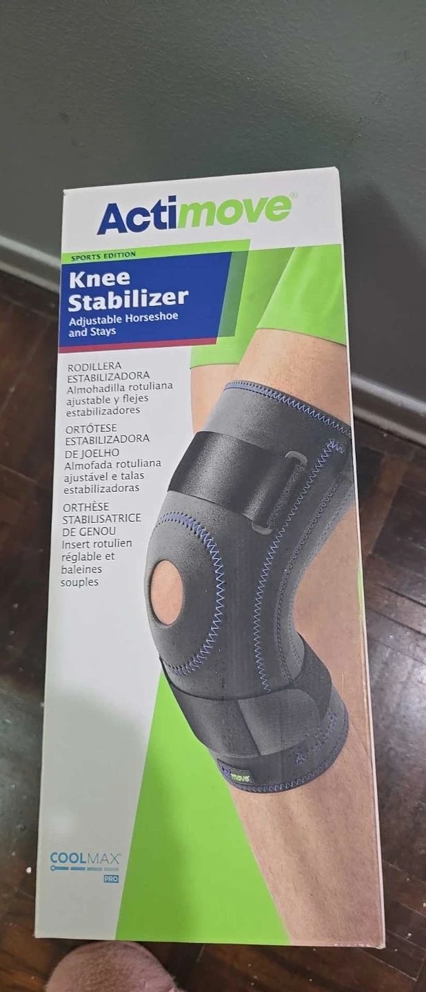 Actimove Sports Edition Knee Stabilizer