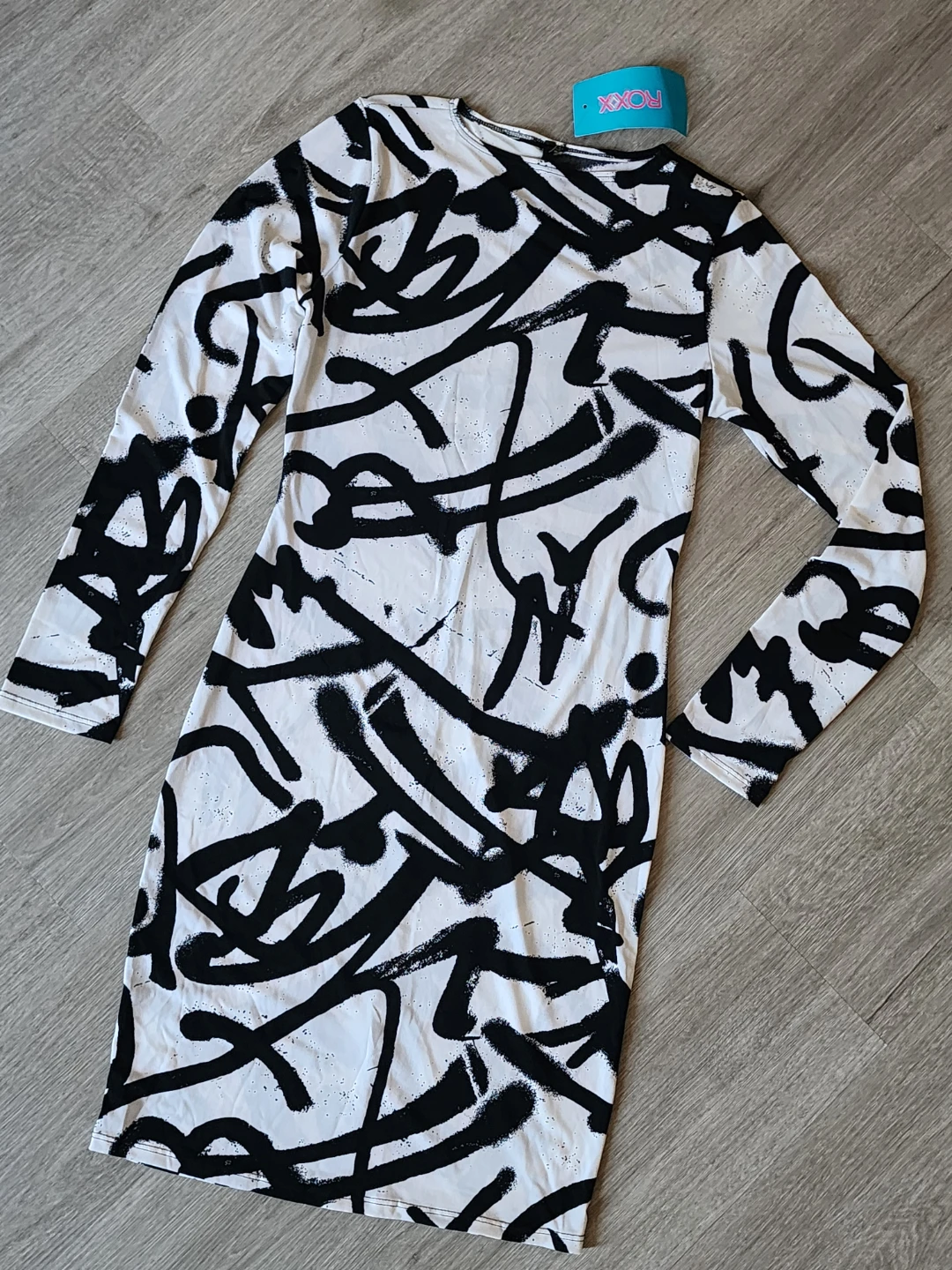 DRESSES (NEW) - photo 3
