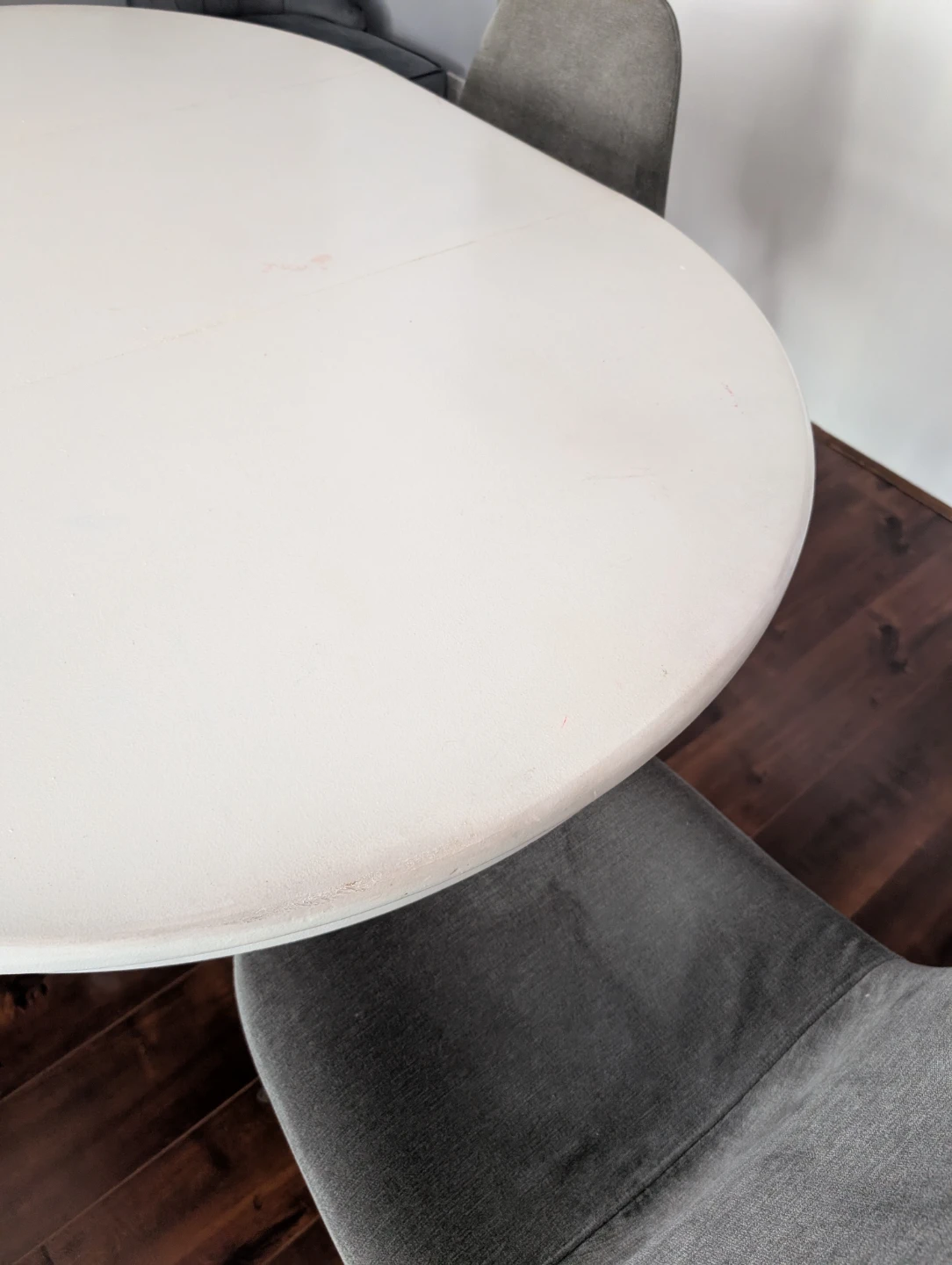 White Oval Dining Table - photo 4