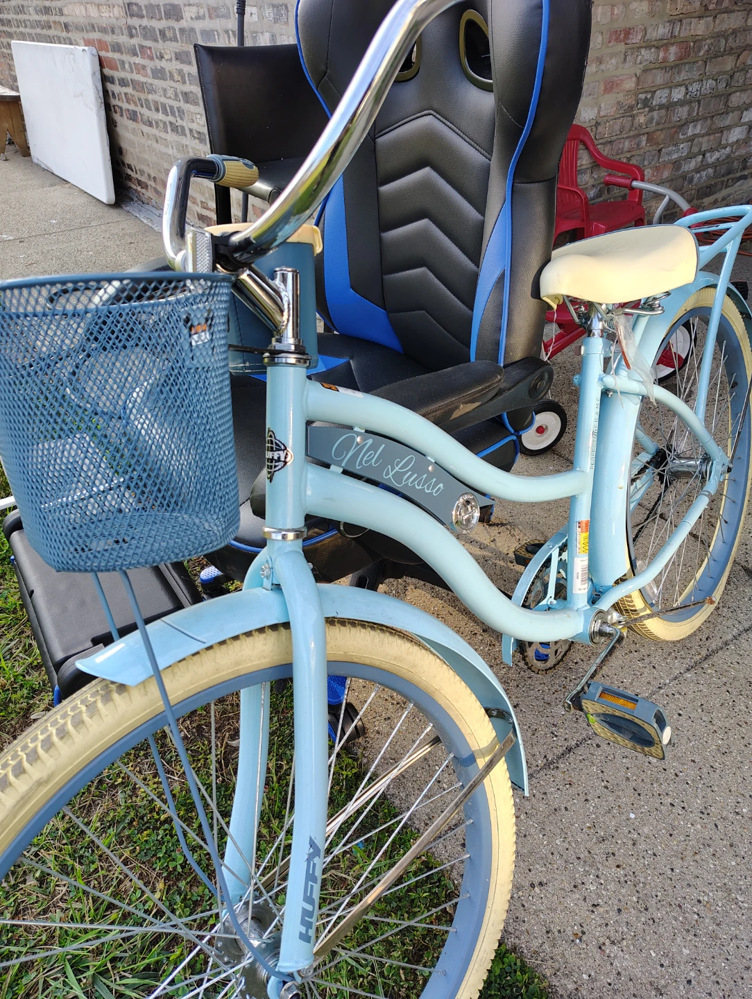 Huffy Nel Lusso  Cruiser Bike - photo 2
