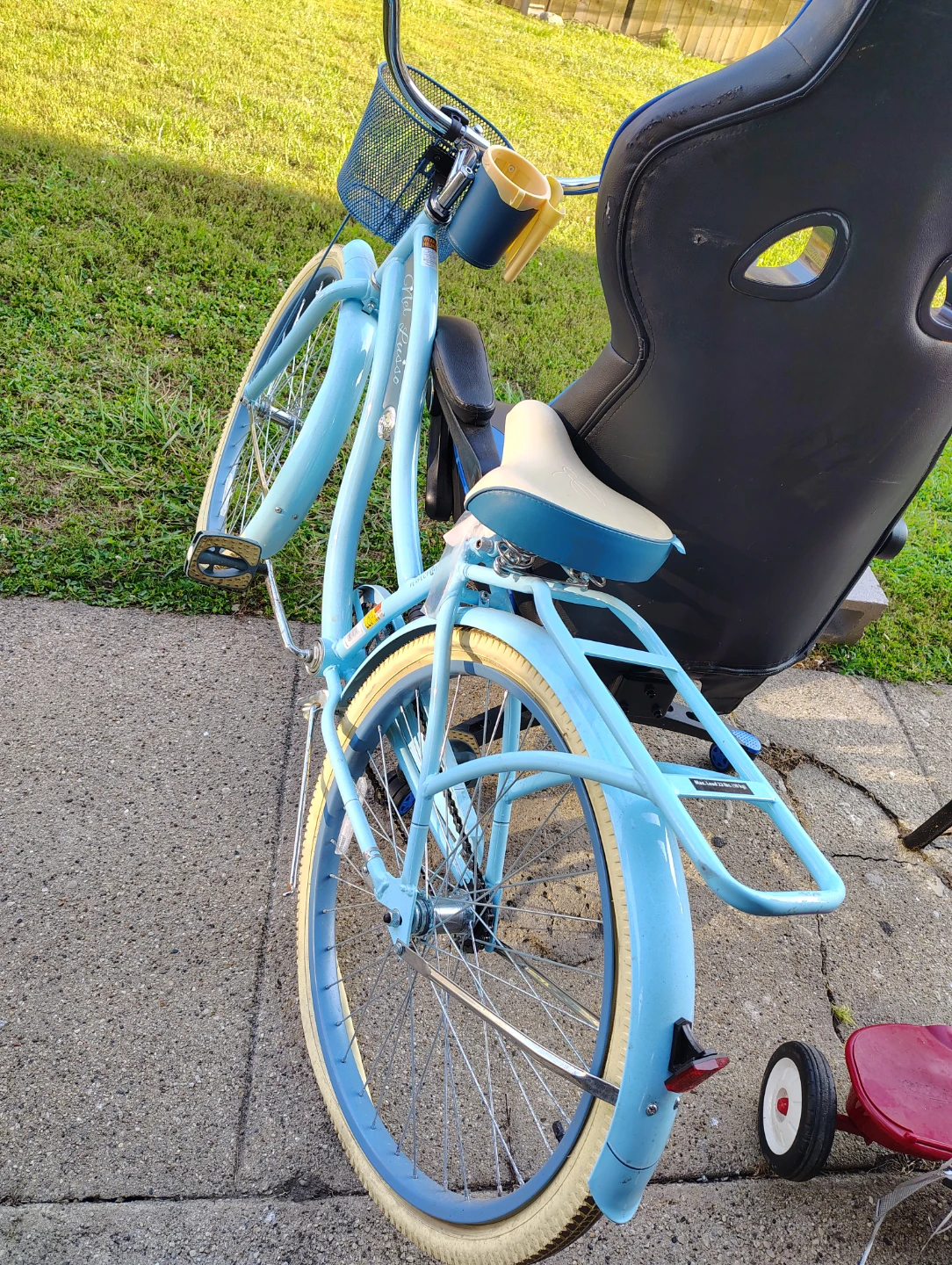 Huffy Nel Lusso  Cruiser Bike - photo 4