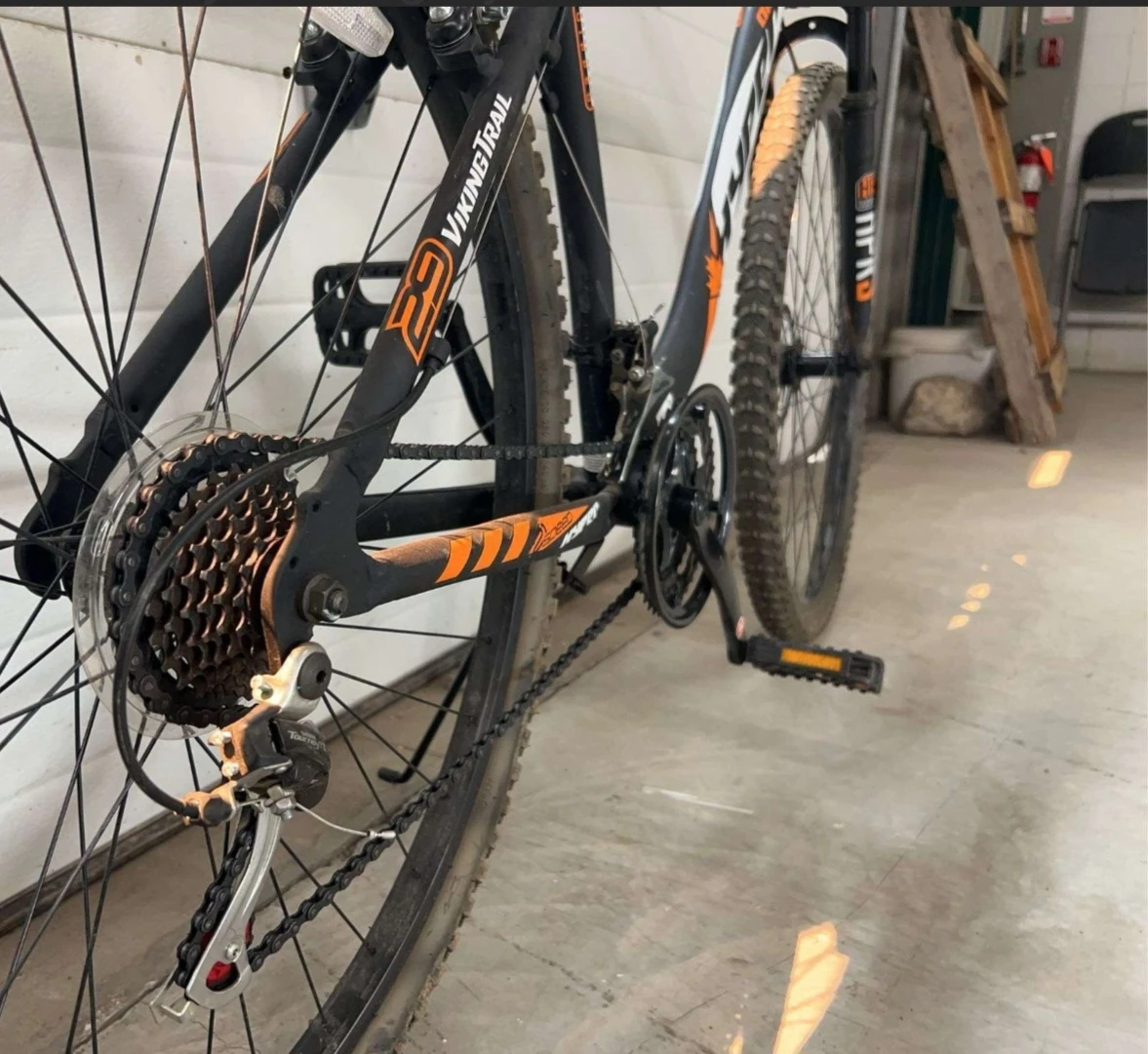 Hyper Viking Trail Mountain Bike - photo 4