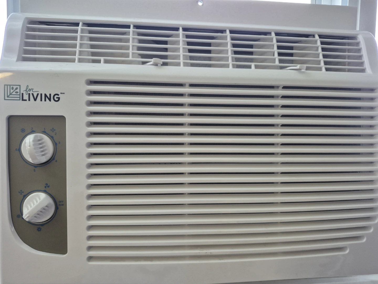 For Living Window Air Conditioner - photo 2