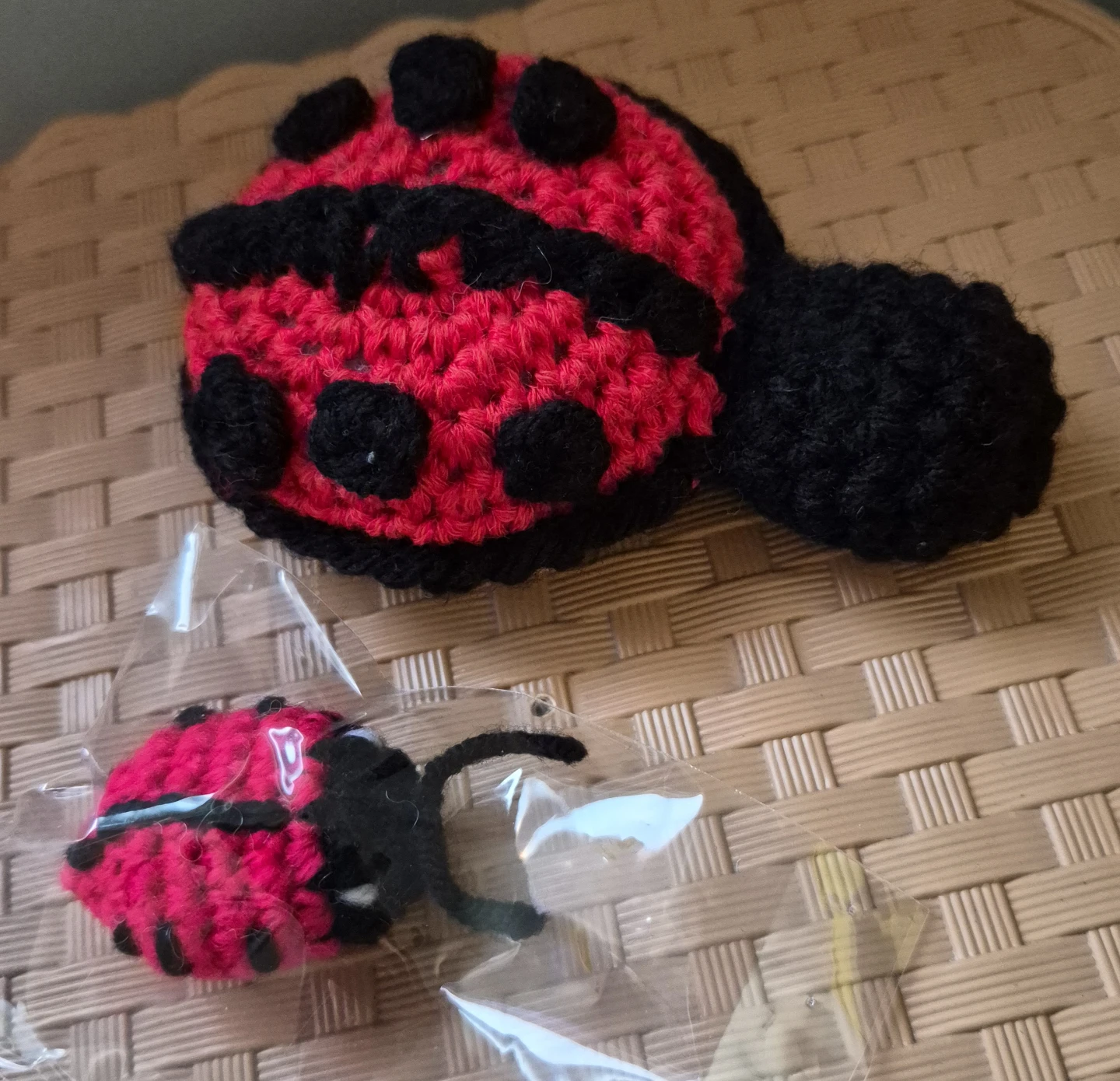 Hand crocheted ladybug plushie large $15 &small $5 - photo 3