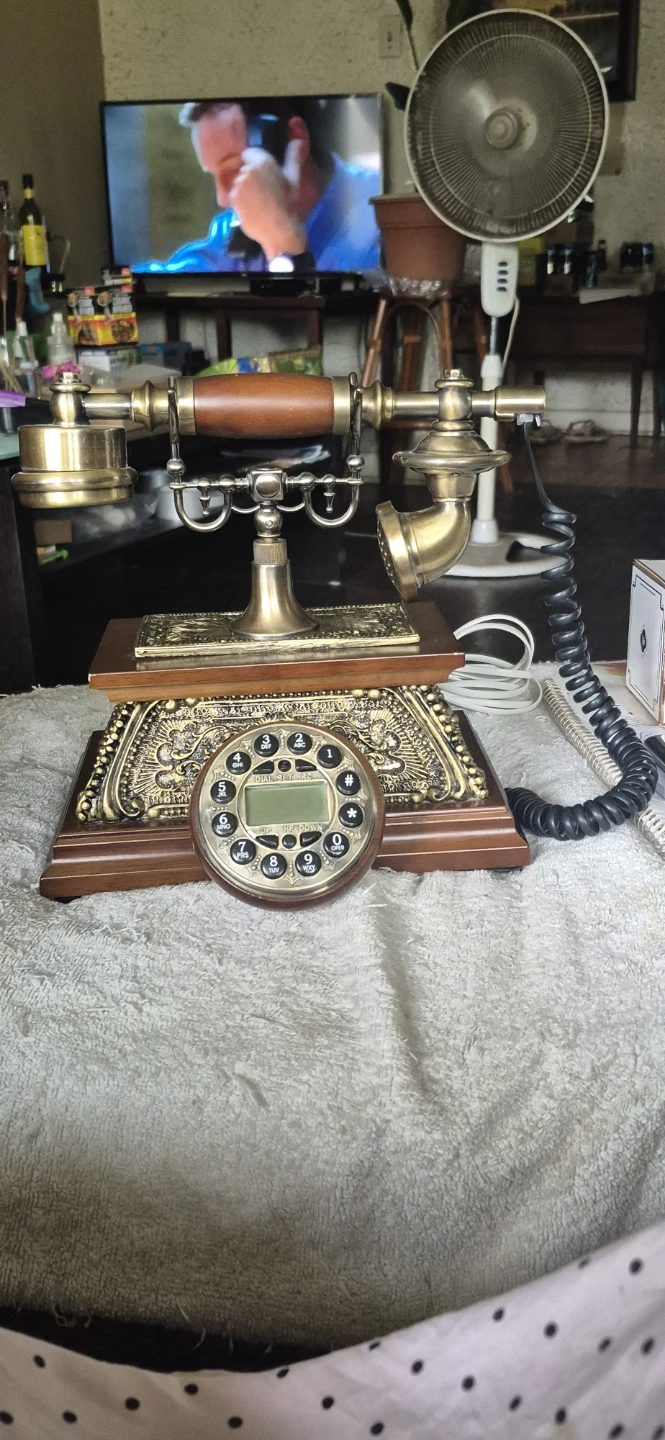 Vintage Style Rotary Phone