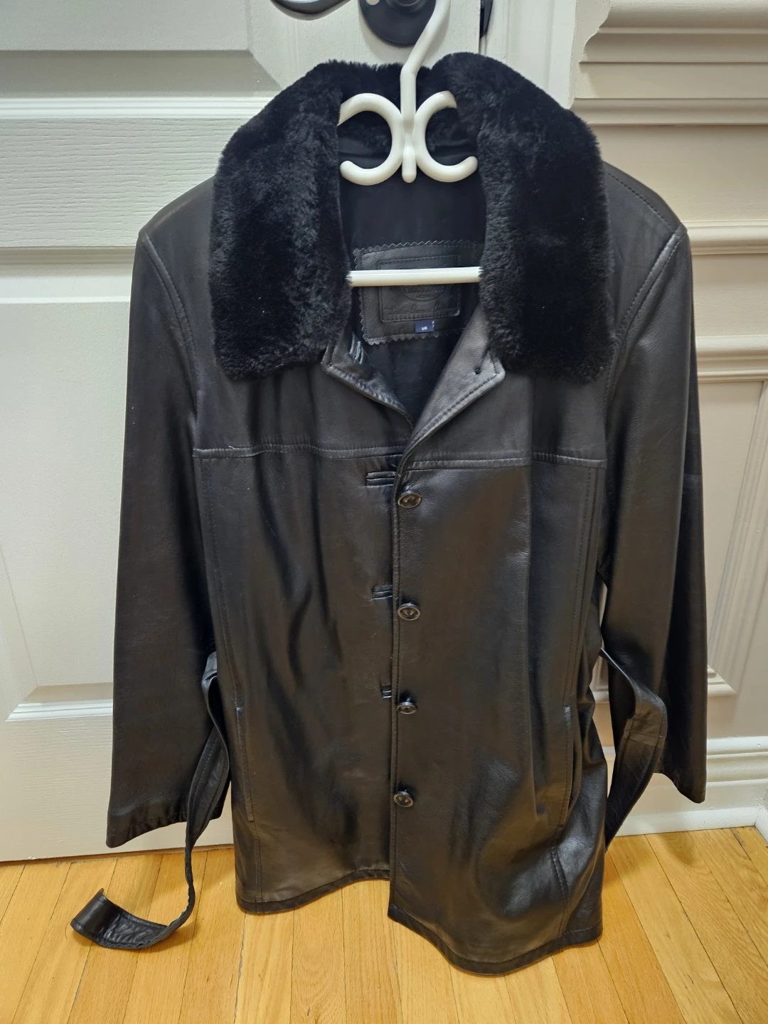 Genuine Olde  Hide House Black Leather Jacket with Fur Collar - photo 2