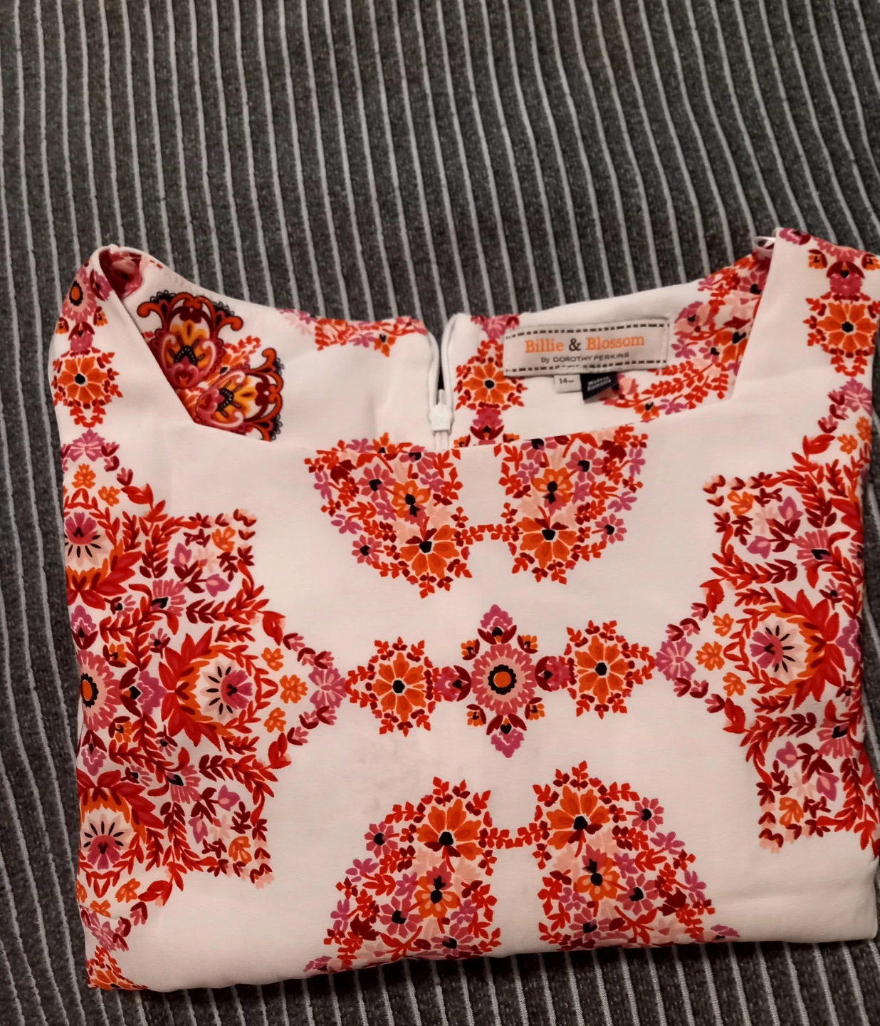 Billie & Blossom Women's Patterned Sleeveless Dress - photo 2