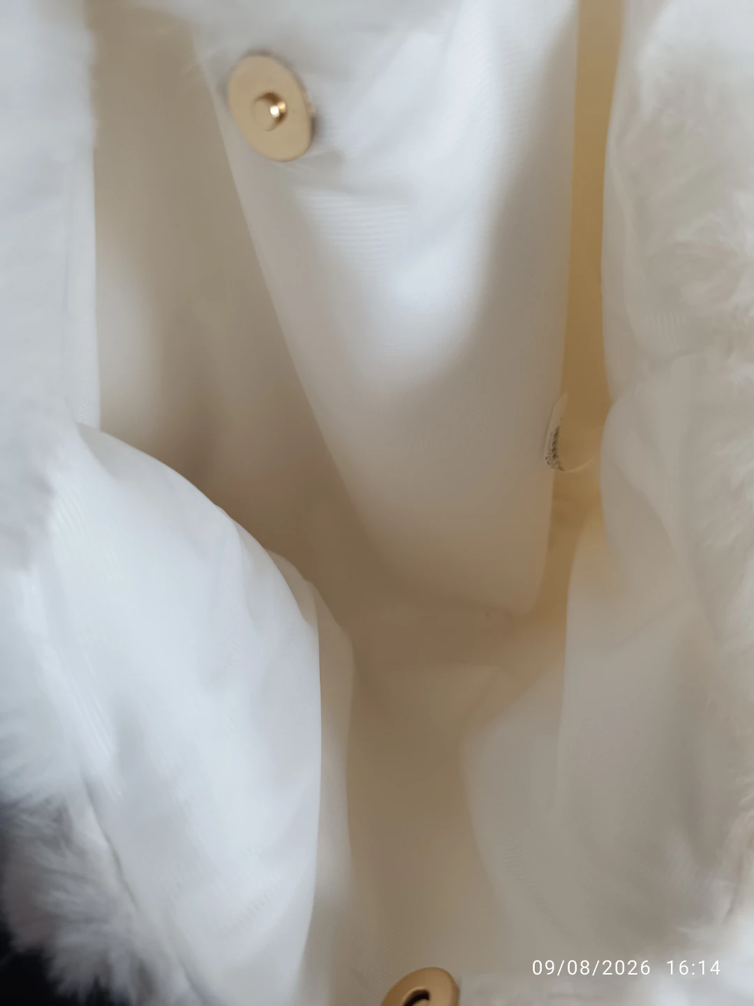 White Faux Fur Tote Bag - photo 3