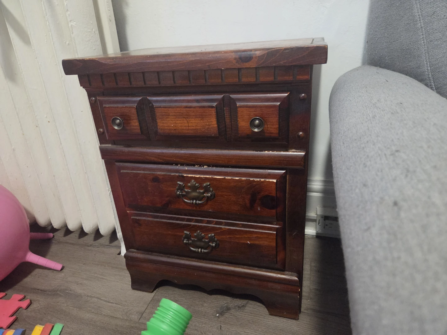Wooden Nightstand with 3 Drawers