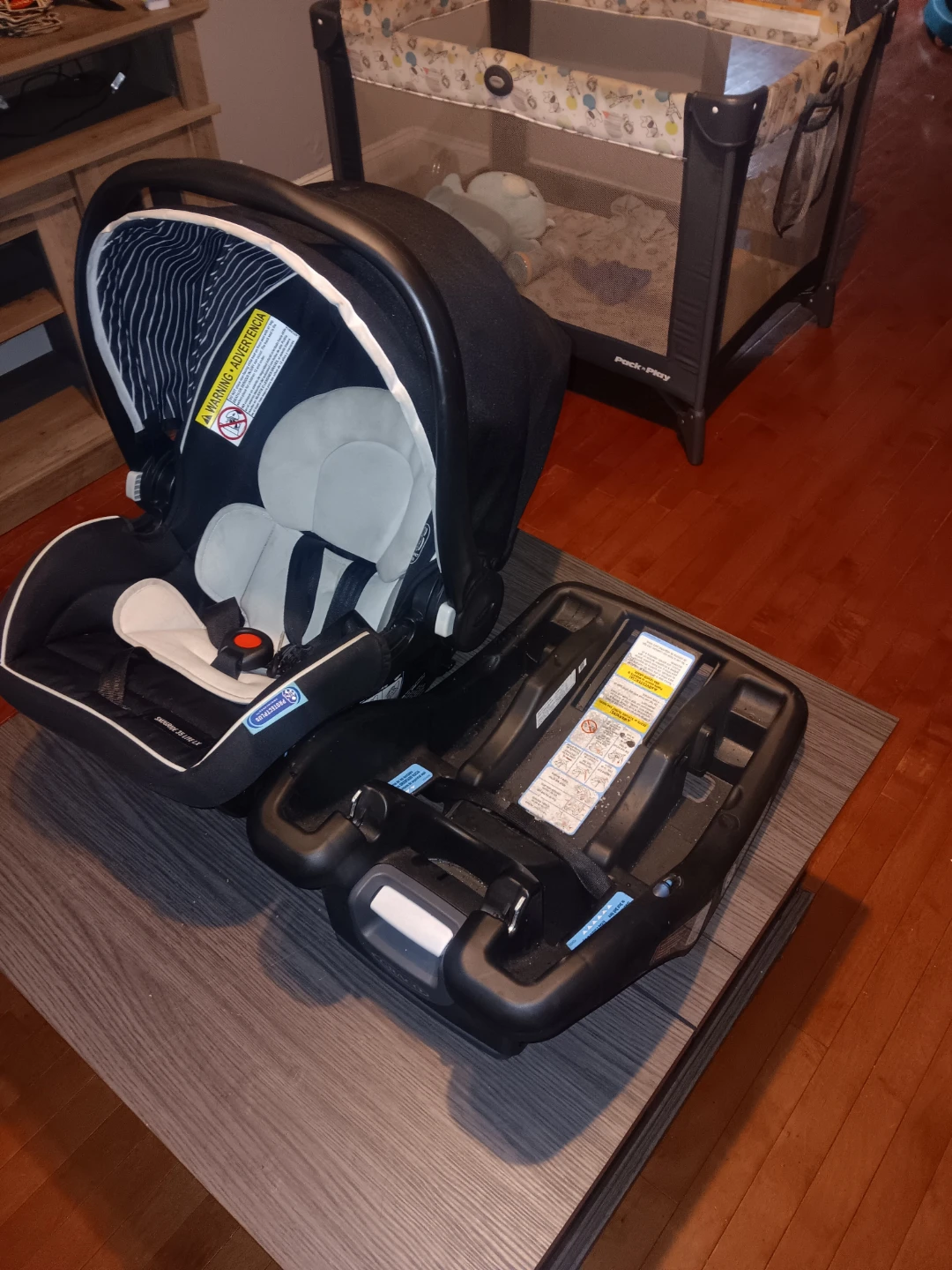Car seat - photo 2