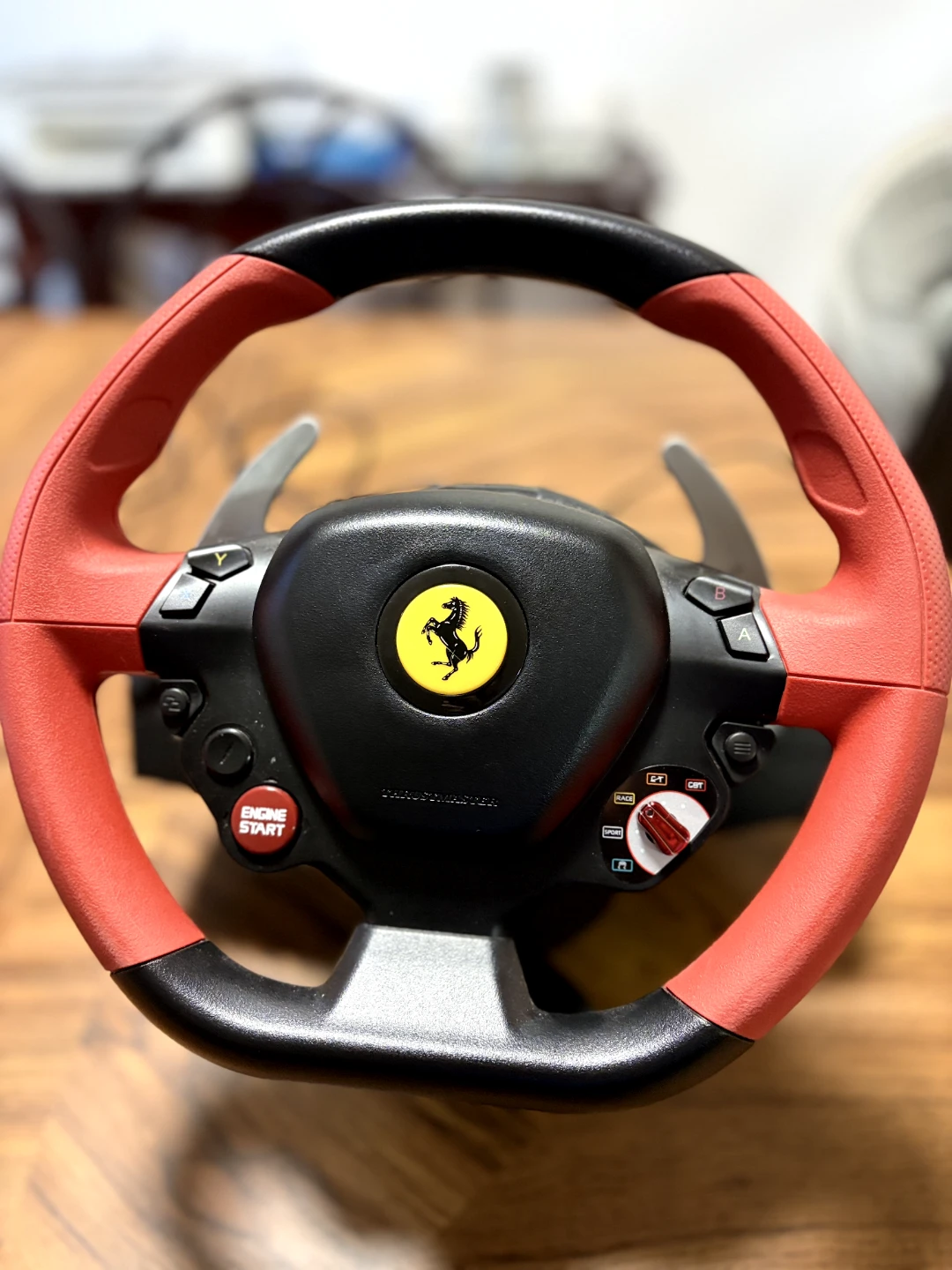 THRUSTMASTER FERRARI 458 SPIDER RACING WHEEL + PEDALS