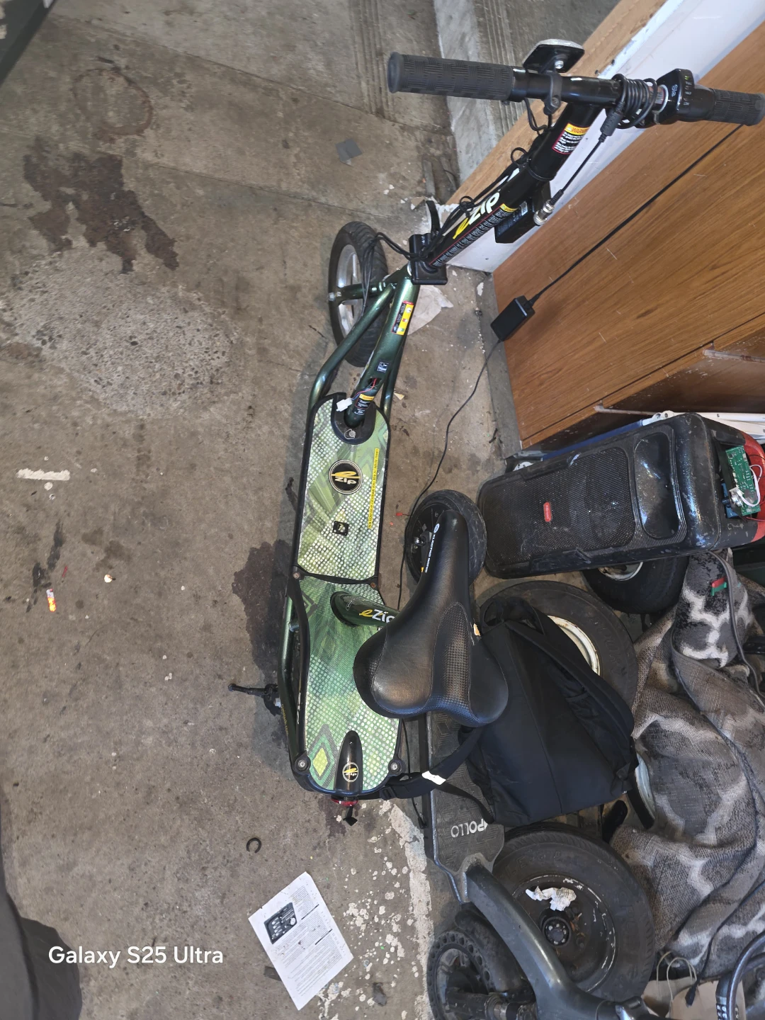 Zip Electric Scooter and Charger - photo 2