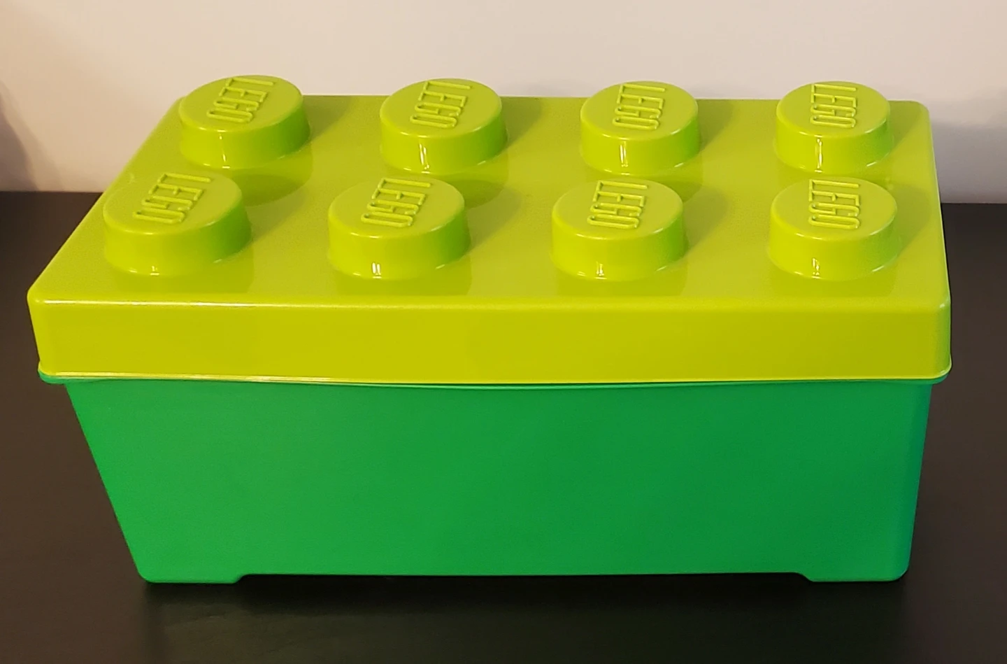 2012 Lego Storage Bin filled with Lego/Duplo