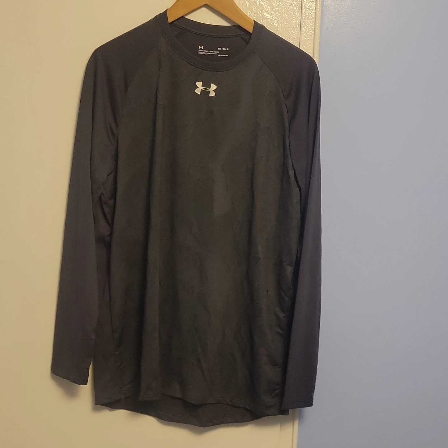 Under Armour Heatgear Long Sleeve T-Shirt - photo 2