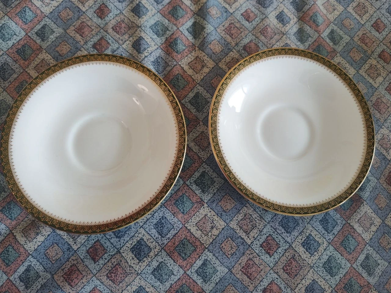 Vintage Wedgwood Chester Tea Cup and Saucer Set, Bone China - photo 2